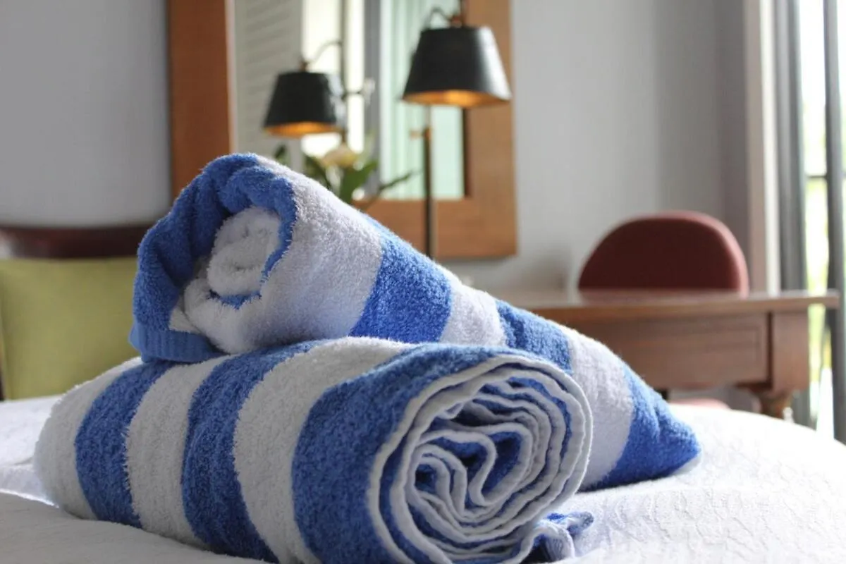 New! 2 Hotel Rooms, A Pool Ocean View Room Plus A Mountain View Room At 4 Star Kauai Beach Resort Lihue United States
