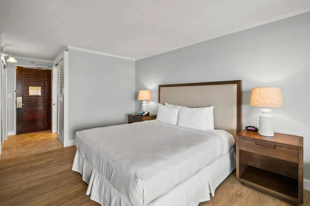 Apartment New! 2 Hotel Rooms, A Pool Ocean View Room Plus A Mountain View Room At 4 Star Kauai Beach Resort Lihue United States